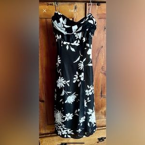 Betsy And Adam Size 8 Black And White Floral Dress!! Like New!!